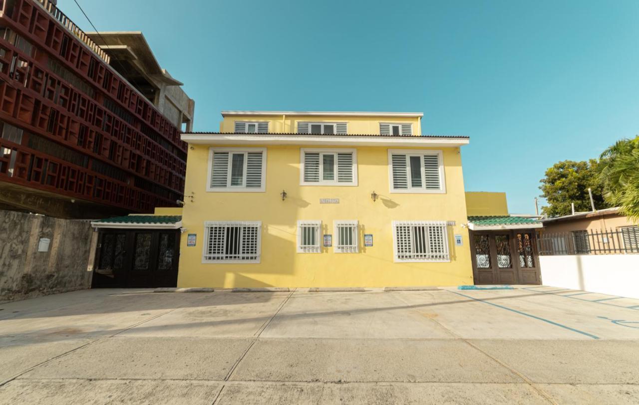 Andalucia Guest House San Juan Exterior photo