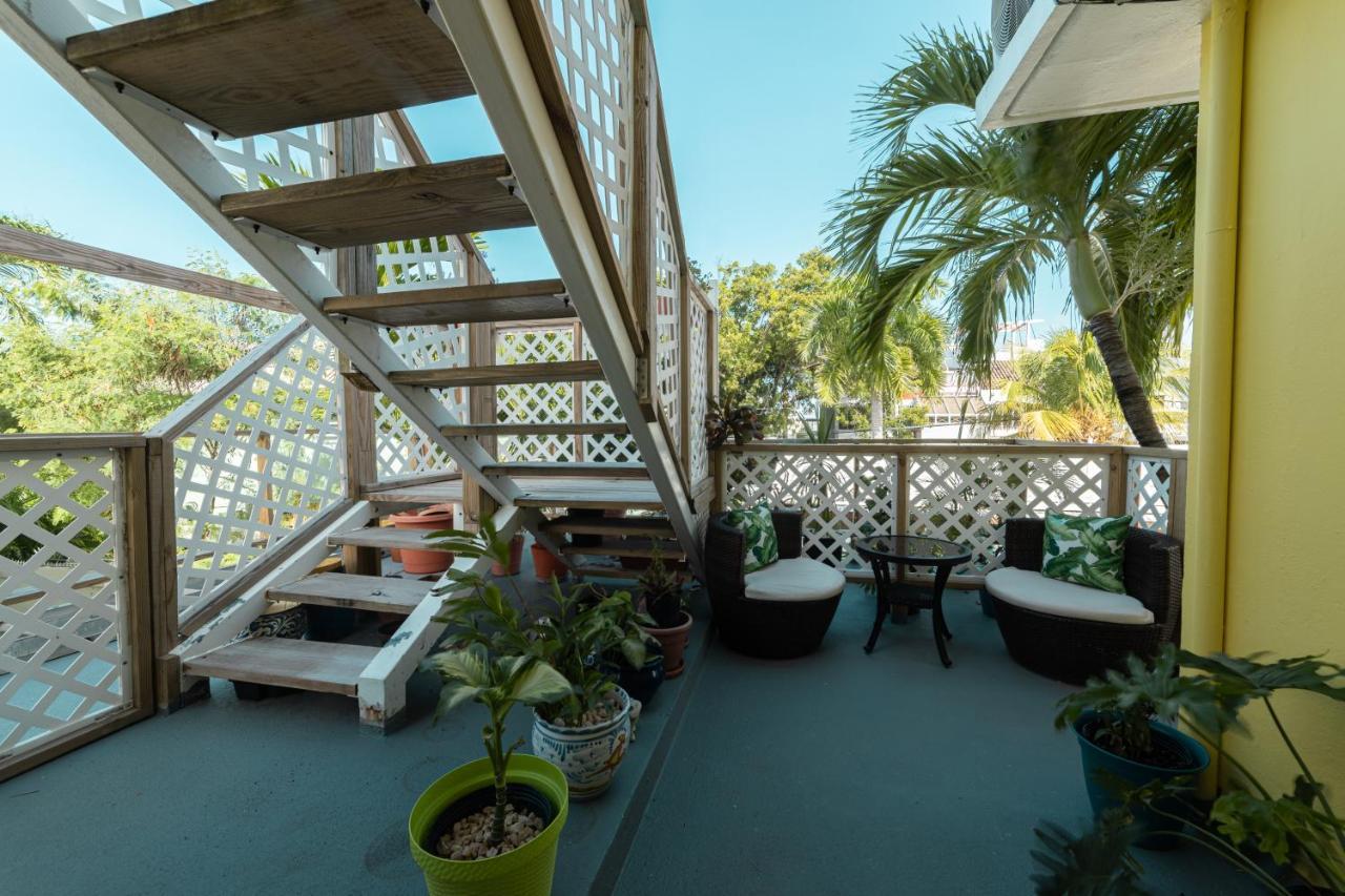 Andalucia Guest House San Juan Exterior photo